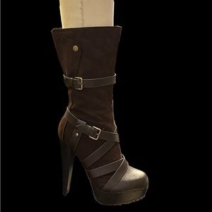 Wild Diva suede boots